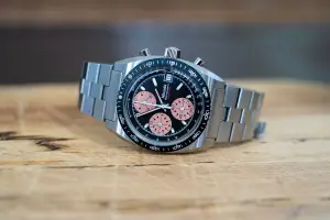 Nivada Chronosport Mecaquartz Salmon