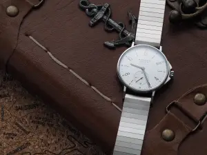 NOMOS Glashütte Ahoi For Doctors Without Borders