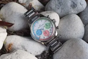 Norqain Freedom 60 Chrono 40mm Enjoy Life Special Edition