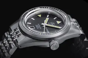 Ollech & Wajs OW C-1000