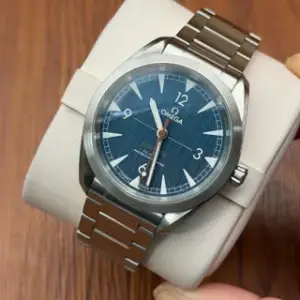 Omega Omega Railmaster 220.10.40.20.03.001 40mm Stainless steel Blue