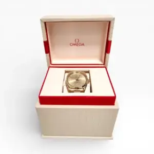 Omega Omega Aqua Terra 220.50.38.20.08.001 38mm Yellow gold Yellow