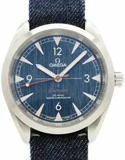 Omega Omega Railmaster 220.12.40.20.03.001 40.5mm Stainless steel Blue