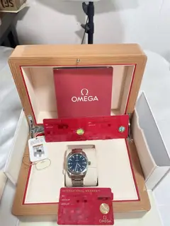 Omega Omega Railmaster 220.12.40.20.03.001 Stainless steel Blue