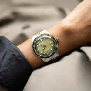 Oris Divers Sixty-Five Date 40mm