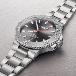 Oris Aquis Date Relief