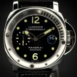 Panerai Panerai Luminor Submersible PAM 00024 44mm Stainless steel Black