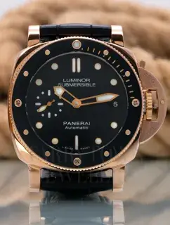 Panerai Panerai Submersible PAM00684 42mm Ceramic and Rose gold Black