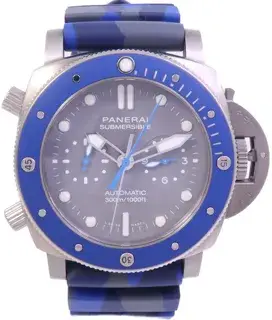Panerai Panerai Submersible PAM00982 47mm Titanium Gray