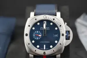 Panerai Panerai Submersible PAM 01391 44mm Stainless steel Blue