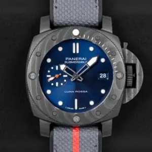 Panerai Panerai Submersible PAM01563 44mm Carbon fiber Blue