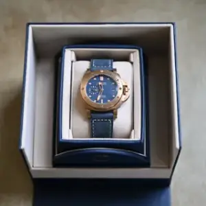 Panerai Panerai Submersible PAM 01074 42mm Bronze Blue