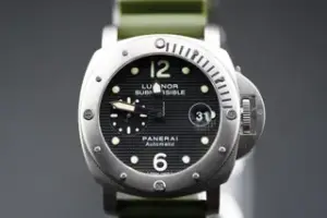 Panerai Panerai Luminor Submersible PAM 00025 44mm Titanium Black