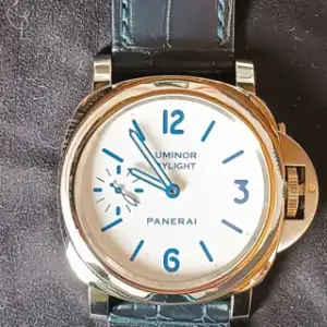 Panerai Panerai Special Editions PAM 00786 44mm