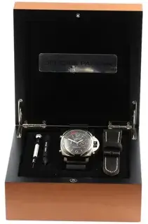 Panerai Panerai Luminor 1950 PAM00526 47mm Titanium Black
