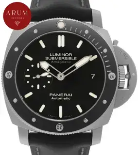 Panerai Panerai Submersible PAM00389 47mm Ceramic and Titanium Black
