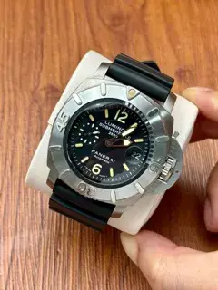 Panerai Panerai Submersible PAM00194 47mm Titanium and Stainless steel Black