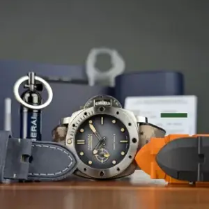 Panerai Panerai Submersible PAM01518 44mm Stainless steel Black