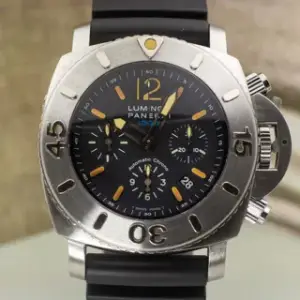Panerai Panerai Luminor Submersible PAM 00187 47mm Stainless steel Black