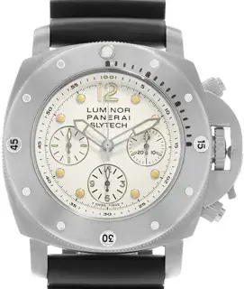 Panerai Panerai Luminor Submersible PAM 00225 46mm Titanium