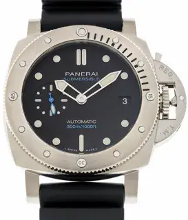 Panerai Panerai Submersible PAM01973 42mm Stainless steel Black