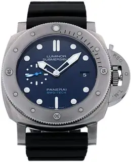 Panerai Panerai Submersible PAM00692 47mm Stainless steel Blue