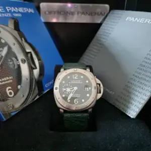 Panerai Panerai Luminor Submersible PAM 00025 44mm