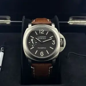 Panerai Panerai Luminor Marina PAM 00061 44mm Titanium Brown