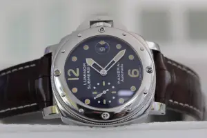 Panerai Luminor Submersible