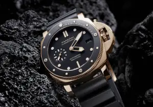 Panerai Submersible Goldtech 42mm