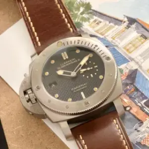 Panerai Panerai Luminor Submersible PAM 00569 47mm Titanium Black