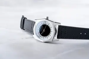 Papar Anillo GMT