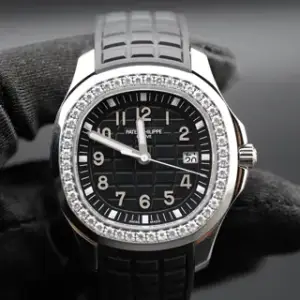 Patek Philippe Patek Philippe Aquanaut 5267/200A-001 39mm Stainless steel Black