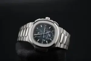 Patek Philippe Patek Philippe Nautilus 5990/1A-011 40.5mm Stainless steel Blue