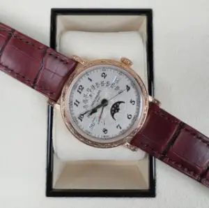 Patek Philippe Patek Philippe Perpetual Calendar 5160/500R-001 38mm Rose gold Golden