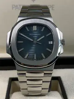 Patek Philippe Patek Philippe Nautilus 5711/1A-010 40mm Stainless steel Blue
