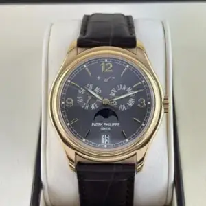 Patek Philippe Patek Philippe Annual Calendar 5146J-010 39mm Yellow gold Gray