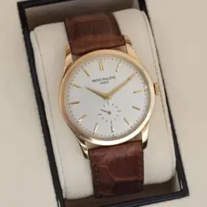 Patek Philippe Patek Philippe Calatrava 5196J-001 37mm Yellow gold Silver