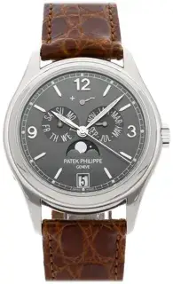 Patek Philippe Patek Philippe Annual Calendar 5146G-010 39mm White gold Gray