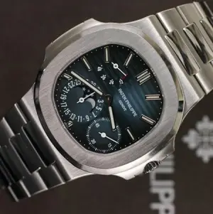 Patek Philippe Nautilus 5712/1A