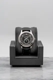 Patek Philippe Patek Philippe Annual Calendar 5205G-010 40mm White gold Black