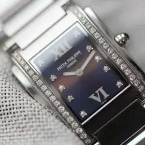 Patek Philippe Patek Philippe Twenty~4 4910/10A-012 25mm Stainless steel Blue