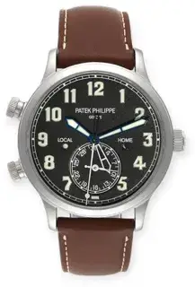 Patek Philippe Patek Philippe Calatrava 5524G-001) 42mm White gold Black