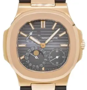 Patek Philippe Patek Philippe Nautilus Rose gold Brown