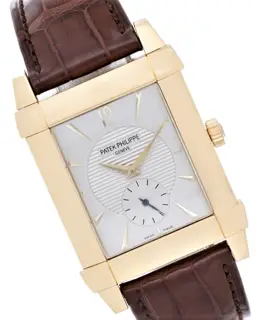 Patek Philippe Patek Philippe Gondolo 5111J-001 33mm Yellow gold Silver