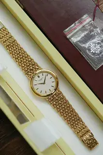Patek Philippe Patek Philippe Calatrava 5032/1J-001 36mm 18k gold