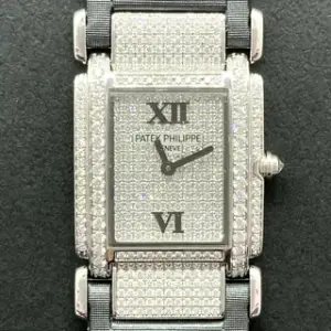 Patek Philippe Patek Philippe Twenty~4 4910G-001 25mm White gold Paved