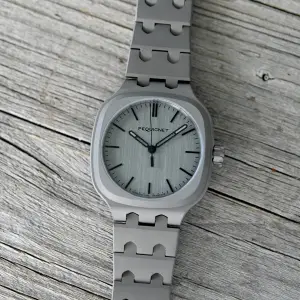 Pequignet Concorde Titanium 36mm