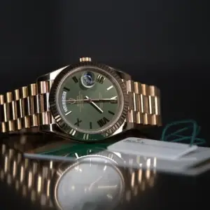 Rolex Rolex Day-Date 40228235 MINT COMPLETE SET Day-Date Green Dial Rose Gold 228235
