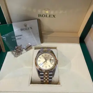 Rolex Rolex Datejust 41126333 Two-Tone Jubilee Fluted Bezel Champ